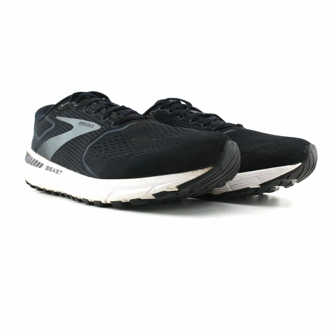 BROOKS BEAST 20 Brooks trainer design images