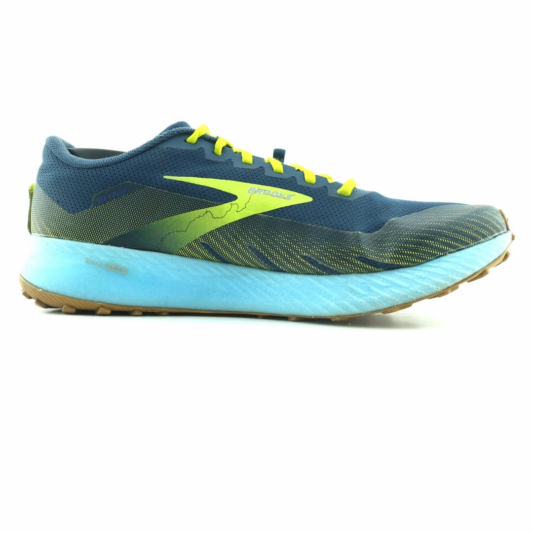BROOKS CATAMOUNT athletic Brooks shoe snapshots