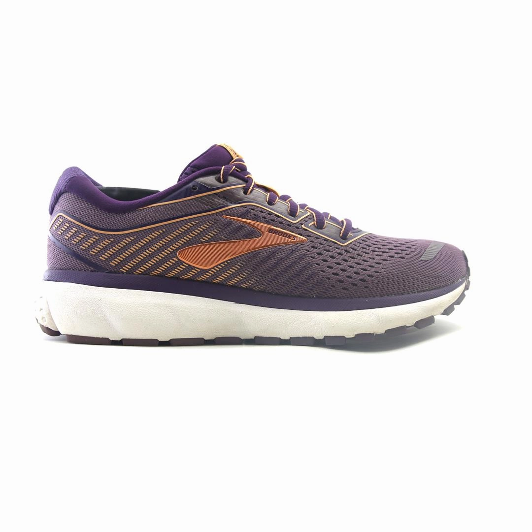 BROOKS GHOST 12 Brooks running footwear shots