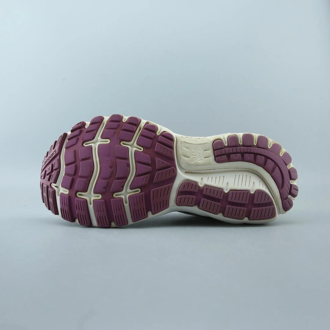 BROOKS GHOST 12 performance running shoe visuals
