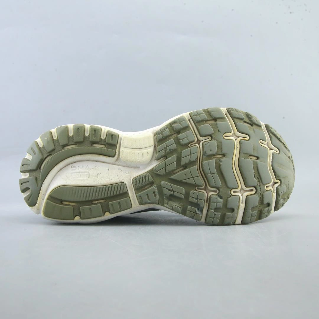 BROOKS GHOST 13 athletic Brooks shoe snapshots