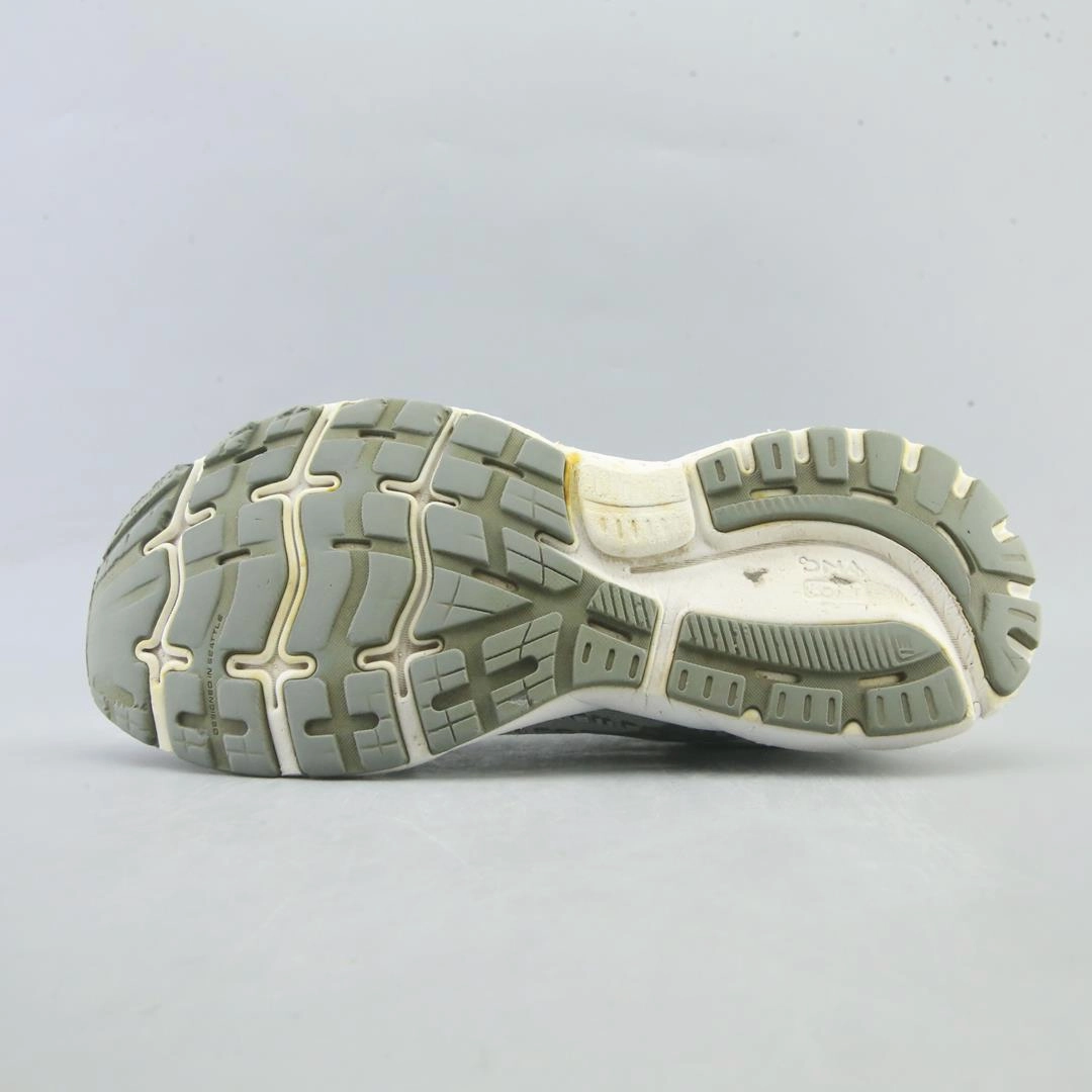 BROOKS GHOST 13 Brooks trainer design images