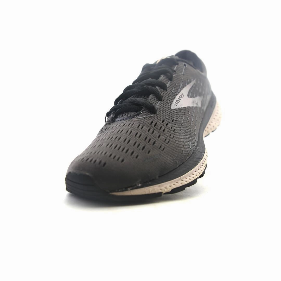 BROOKS GHOST 13 Brooks trainer design images