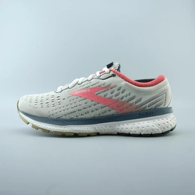 BROOKS GHOST 13 Brooks durable running sneaker designs