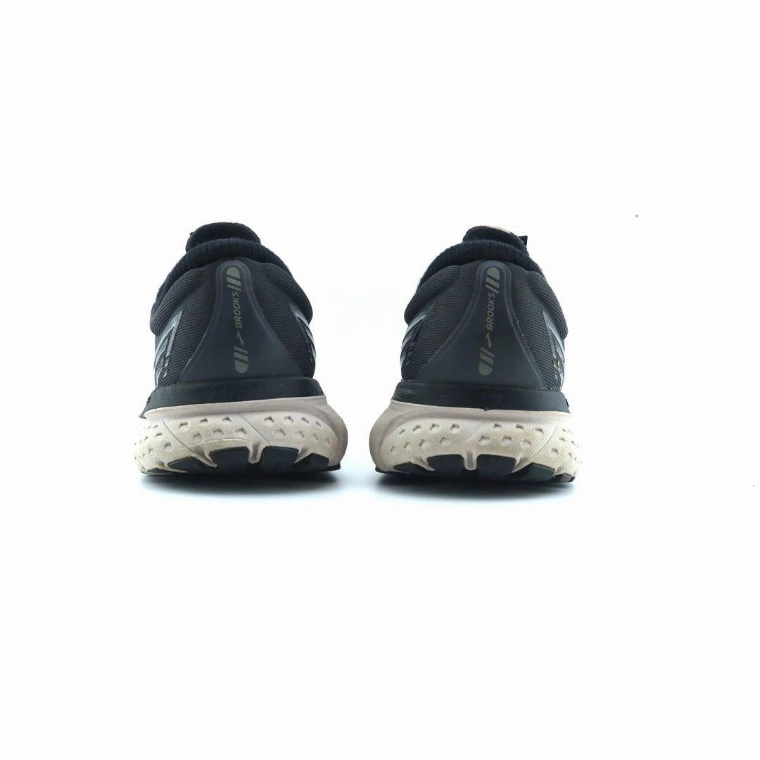 BROOKS GHOST 13 performance running shoe visuals