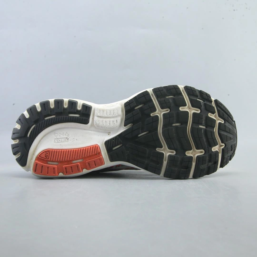 BROOKS GHOST 13 performance running shoe visuals