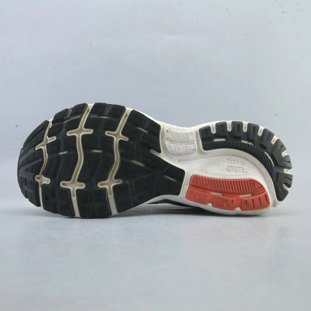 BROOKS GHOST 13 performance running shoe visuals