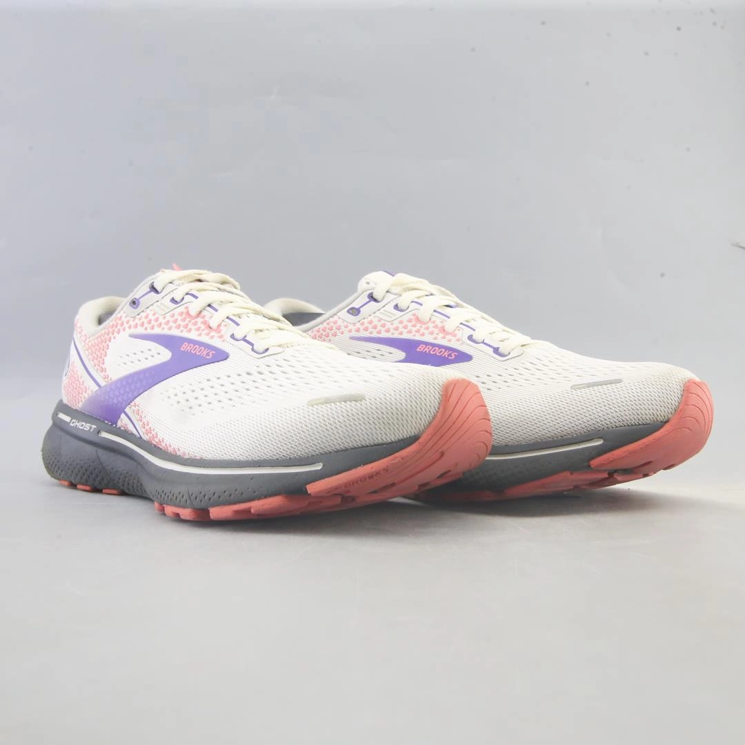 BROOKS GHOST 14 Brooks running footwear shots