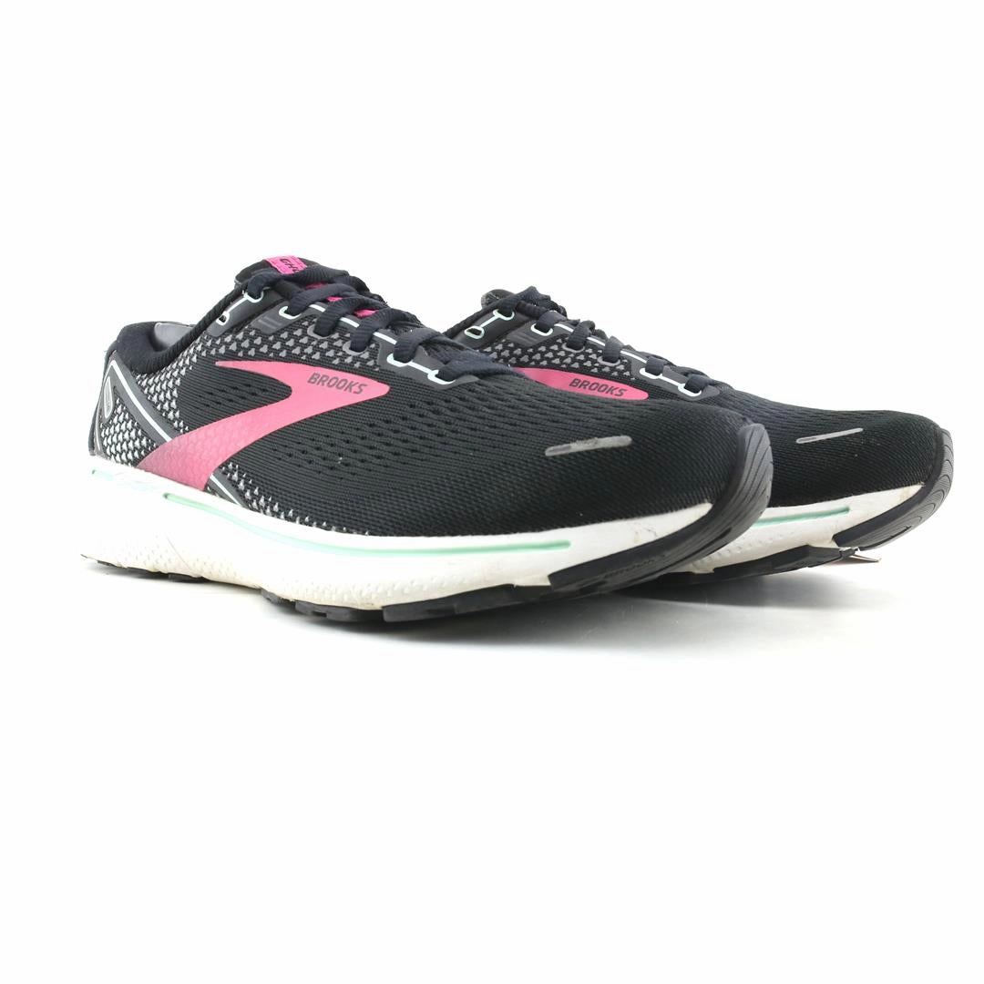 BROOKS GHOST 14 Brooks running footwear shots