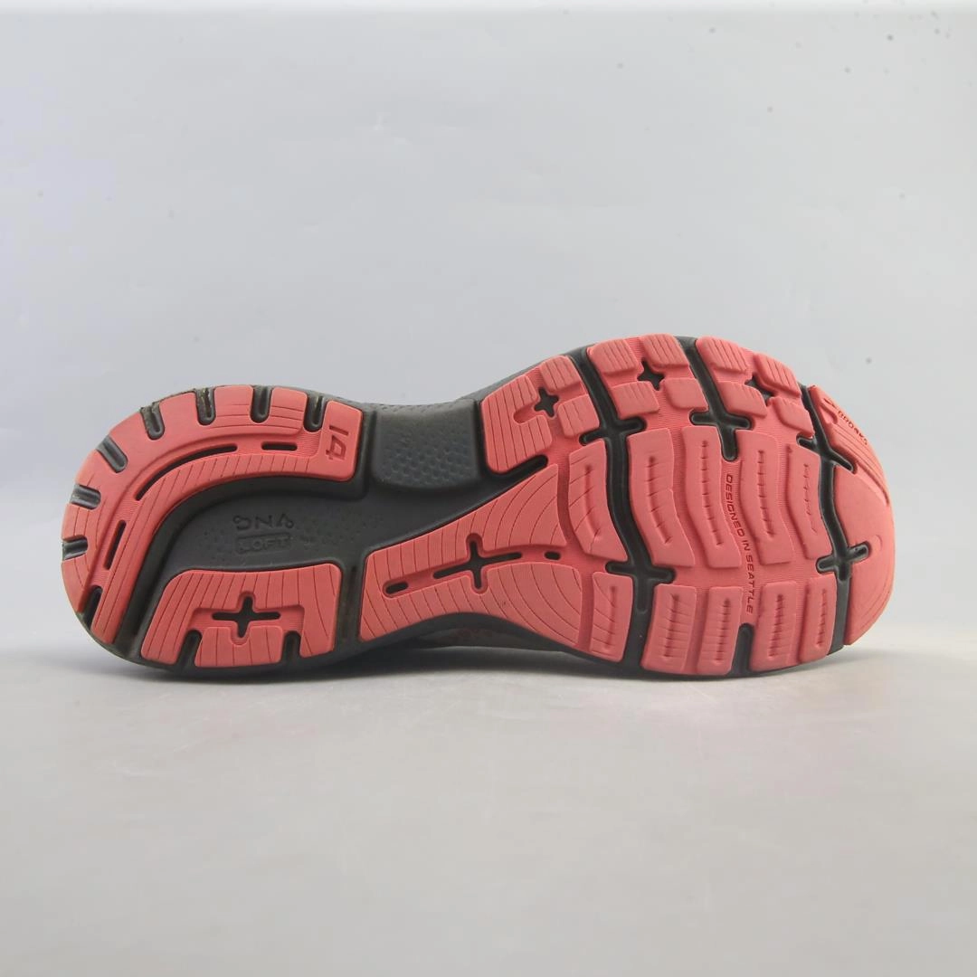 BROOKS GHOST 14 Brooks running footwear shots