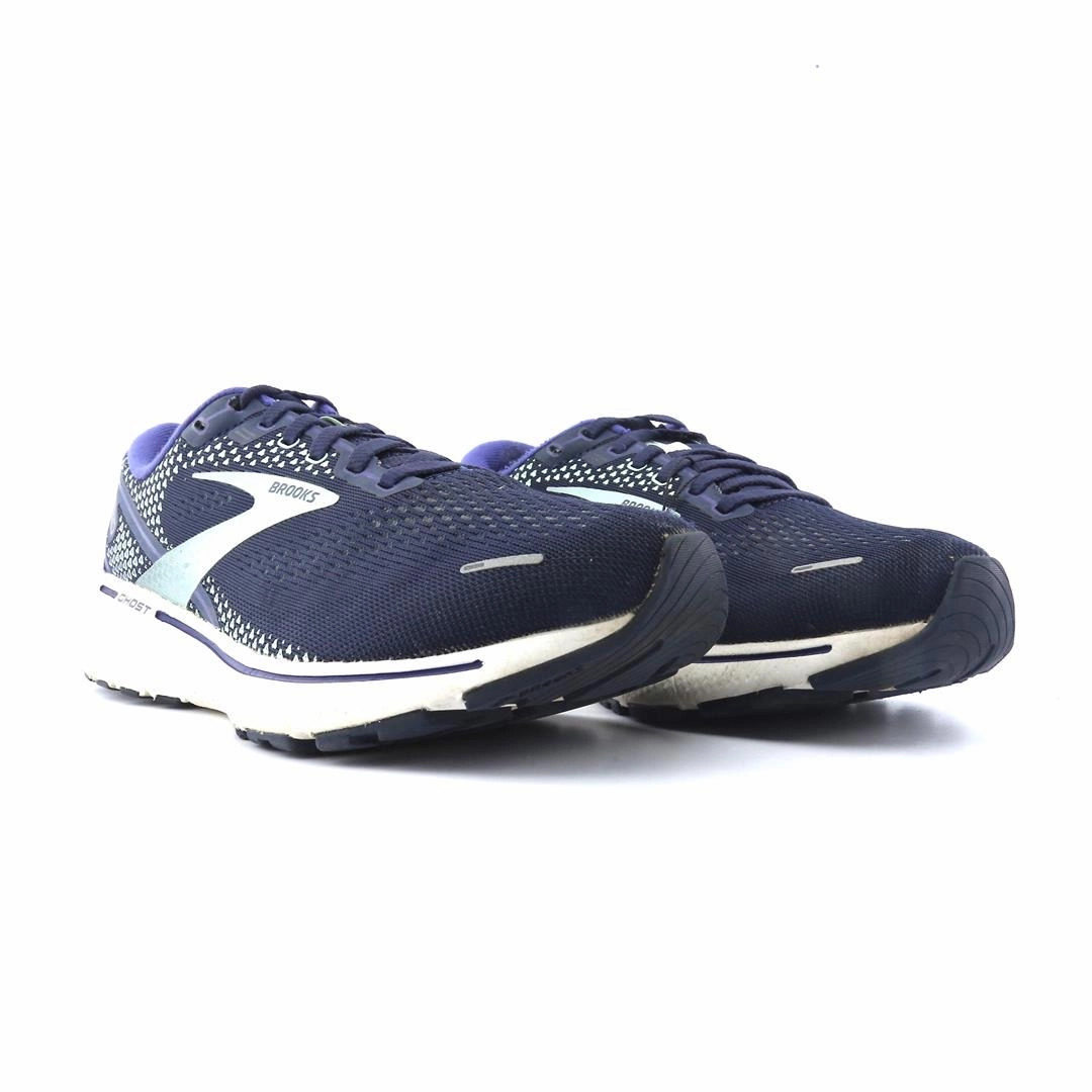 BROOKS GHOST 14 Brooks running shoe close-ups