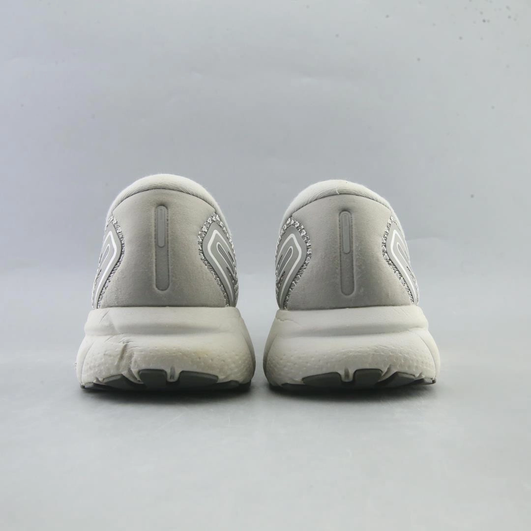 BROOKS GHOST 14 Brooks running shoe close-ups