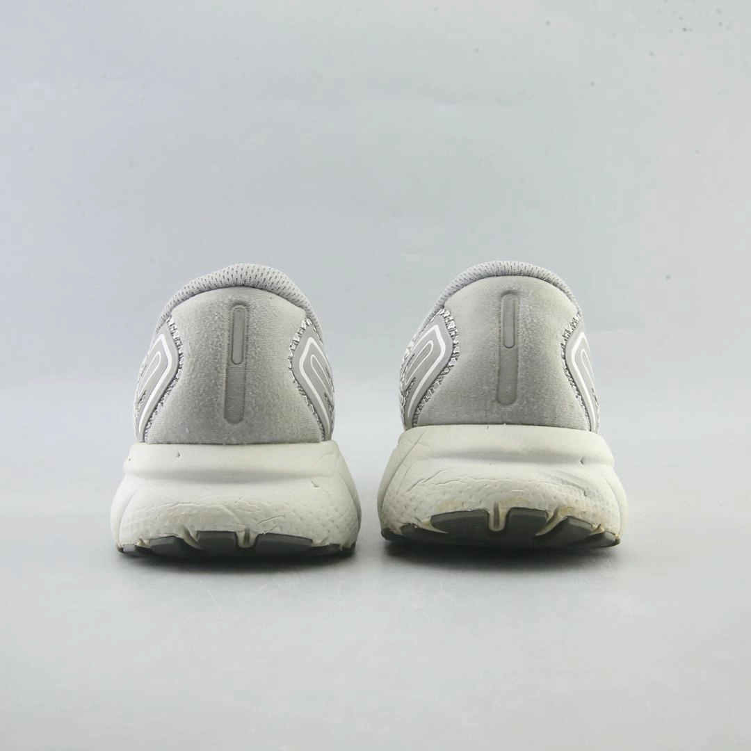 BROOKS GHOST 14 Brooks running shoe close-ups