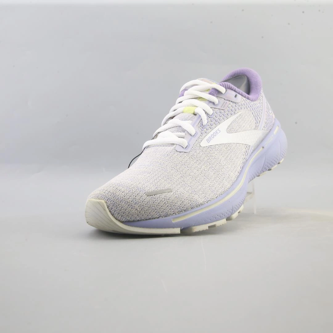 BROOKS GHOST 14 Brooks running shoe close-ups