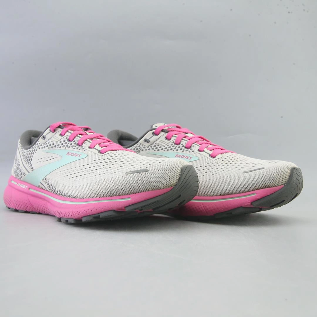 BROOKS GHOST 14 Brooks running shoe close-ups