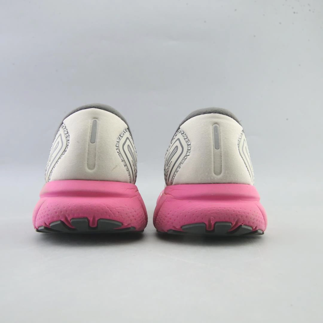 BROOKS GHOST 14 Brooks running shoe close-ups