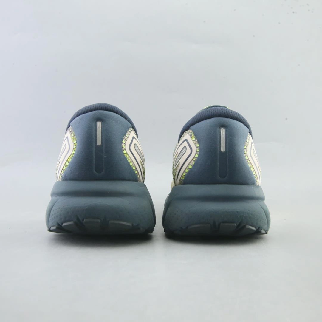 BROOKS GHOST 14 Brooks running shoe close-ups