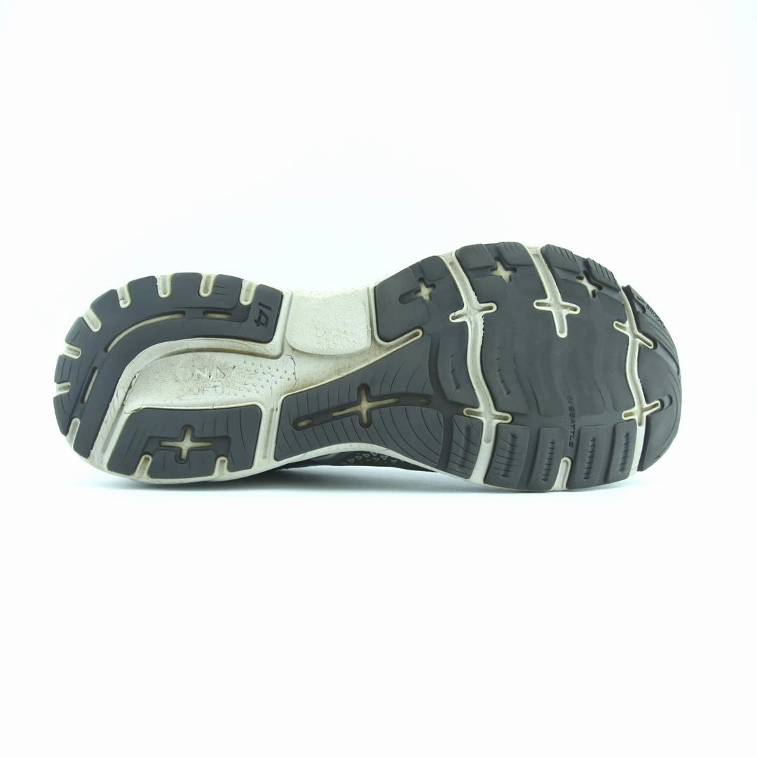 BROOKS GHOST 14 Brooks trainer design images