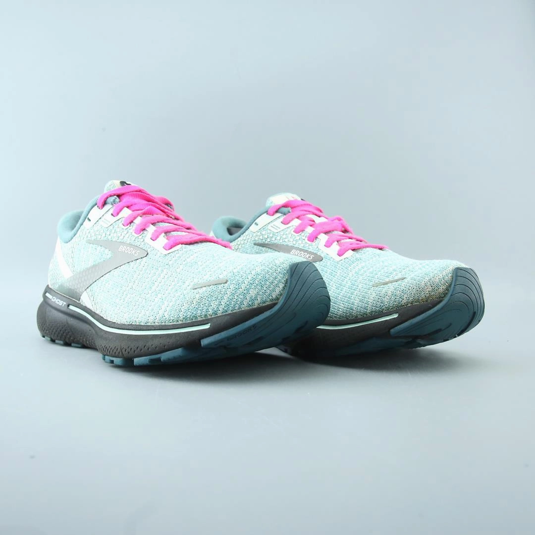 BROOKS GHOST 14 performance running shoe visuals