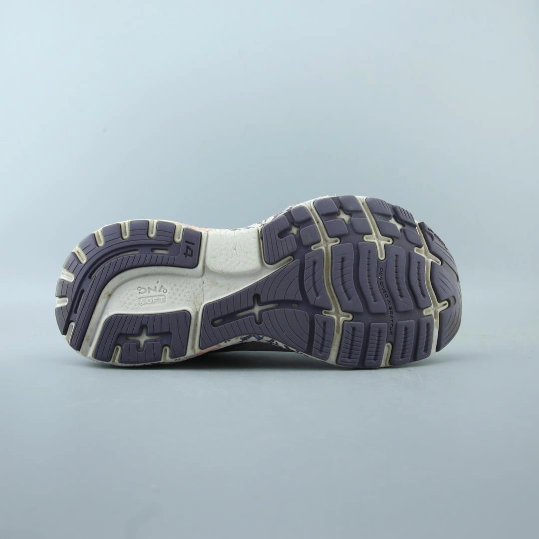 BROOKS GHOST 14 performance running shoe visuals