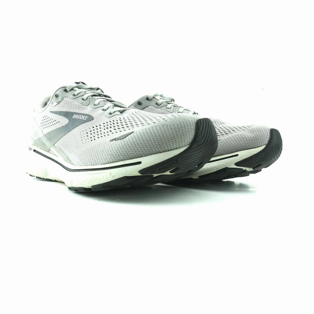 BROOKS GHOST 15 athletic Brooks shoe snapshots