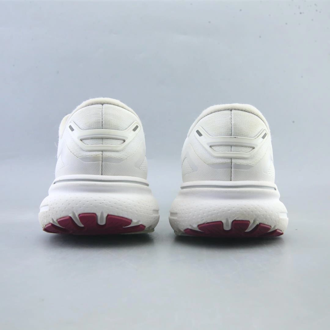 BROOKS GHOST 15 athletic Brooks shoe snapshots