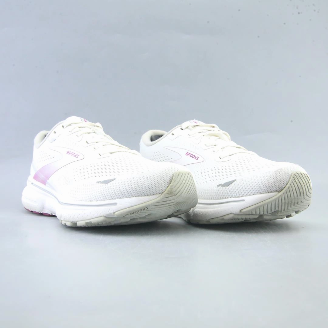 BROOKS GHOST 15 athletic Brooks shoe snapshots