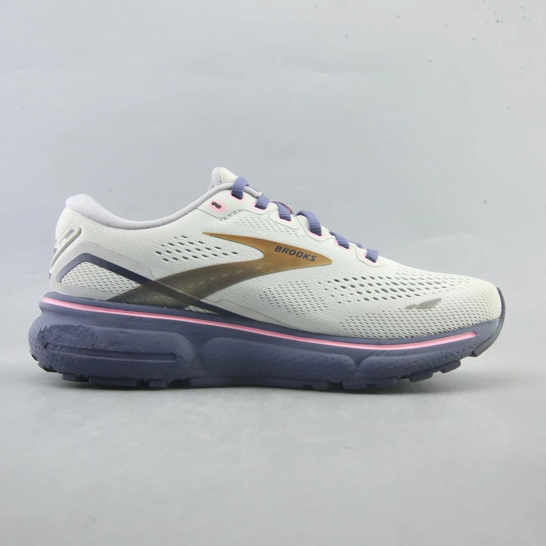 BROOKS GHOST 15 athletic Brooks shoe snapshots