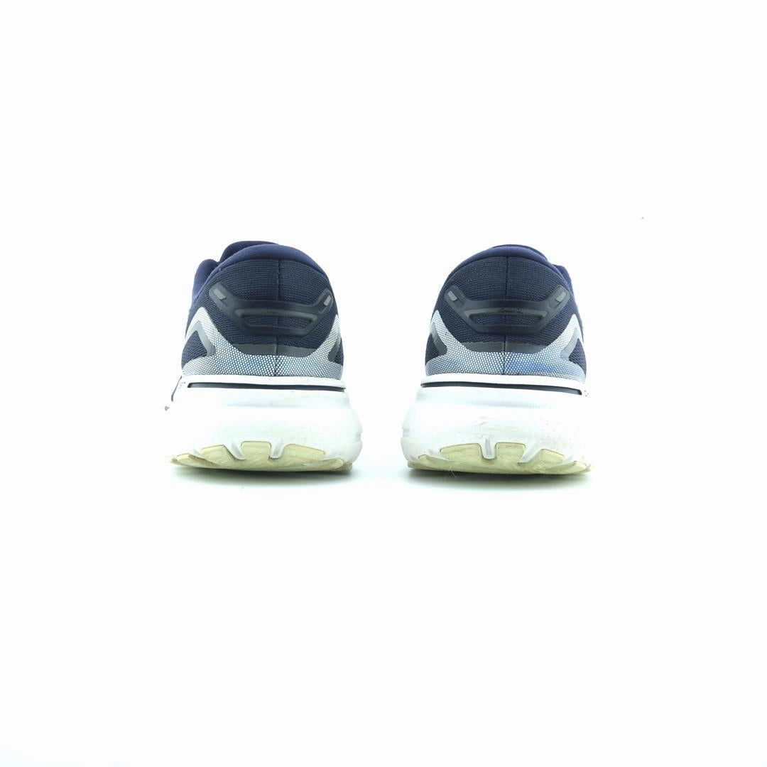 BROOKS GHOST 15 performance running shoe visuals