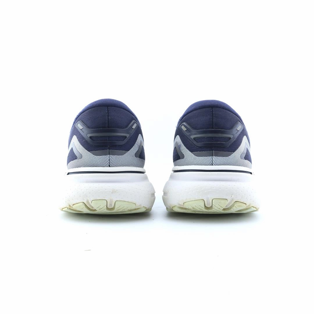 BROOKS GHOST 15 performance running shoe visuals