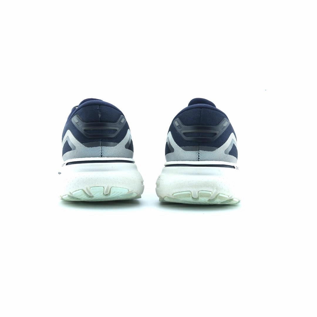 BROOKS GHOST 15 performance running shoe visuals