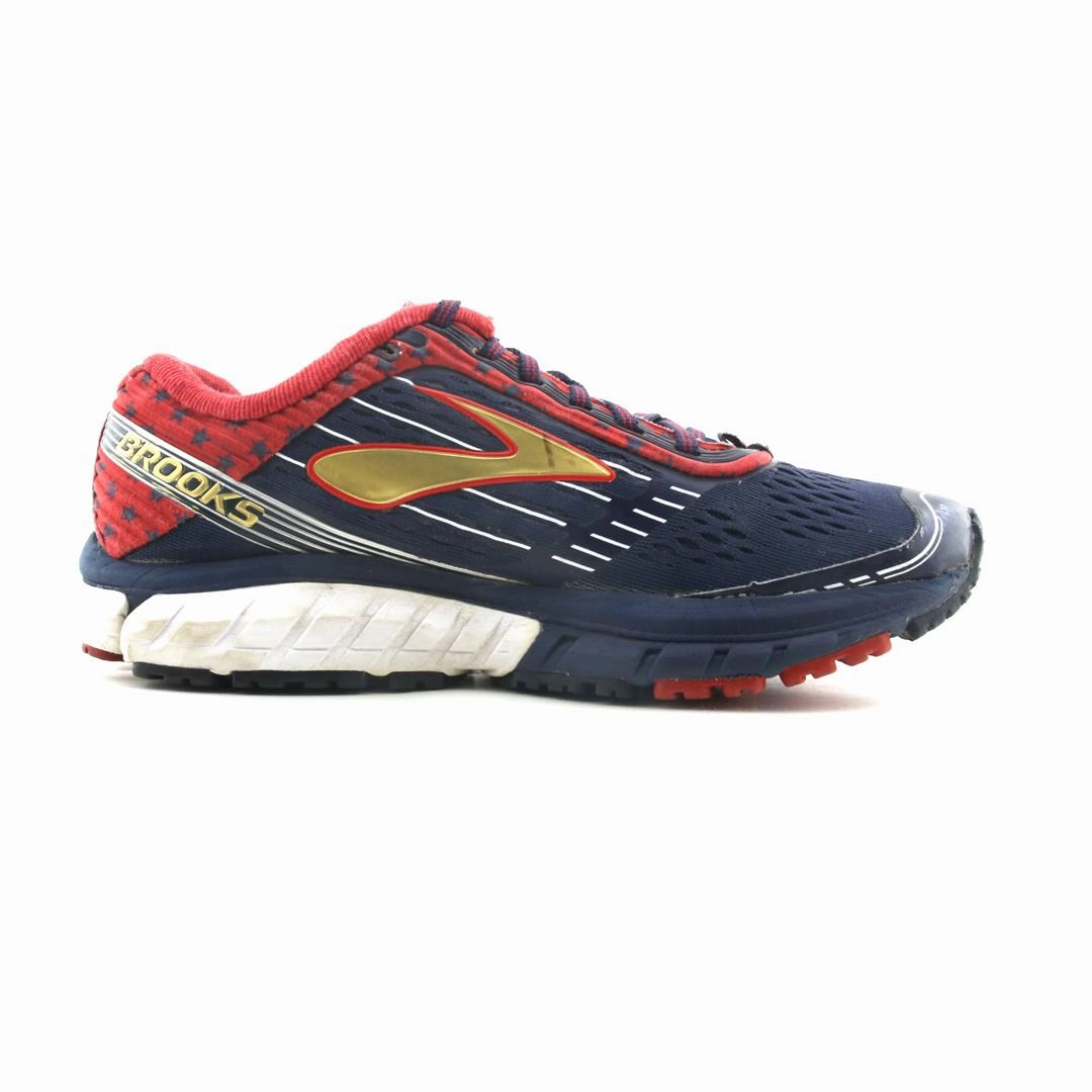 BROOKS GHOST 9 Brooks running shoe close-ups