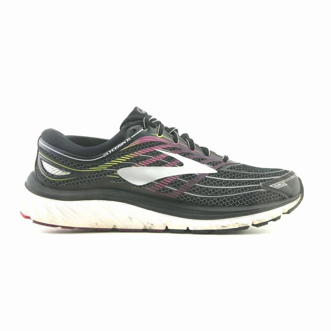 BROOKS GLYCERIN 15 Brooks running shoe close-ups