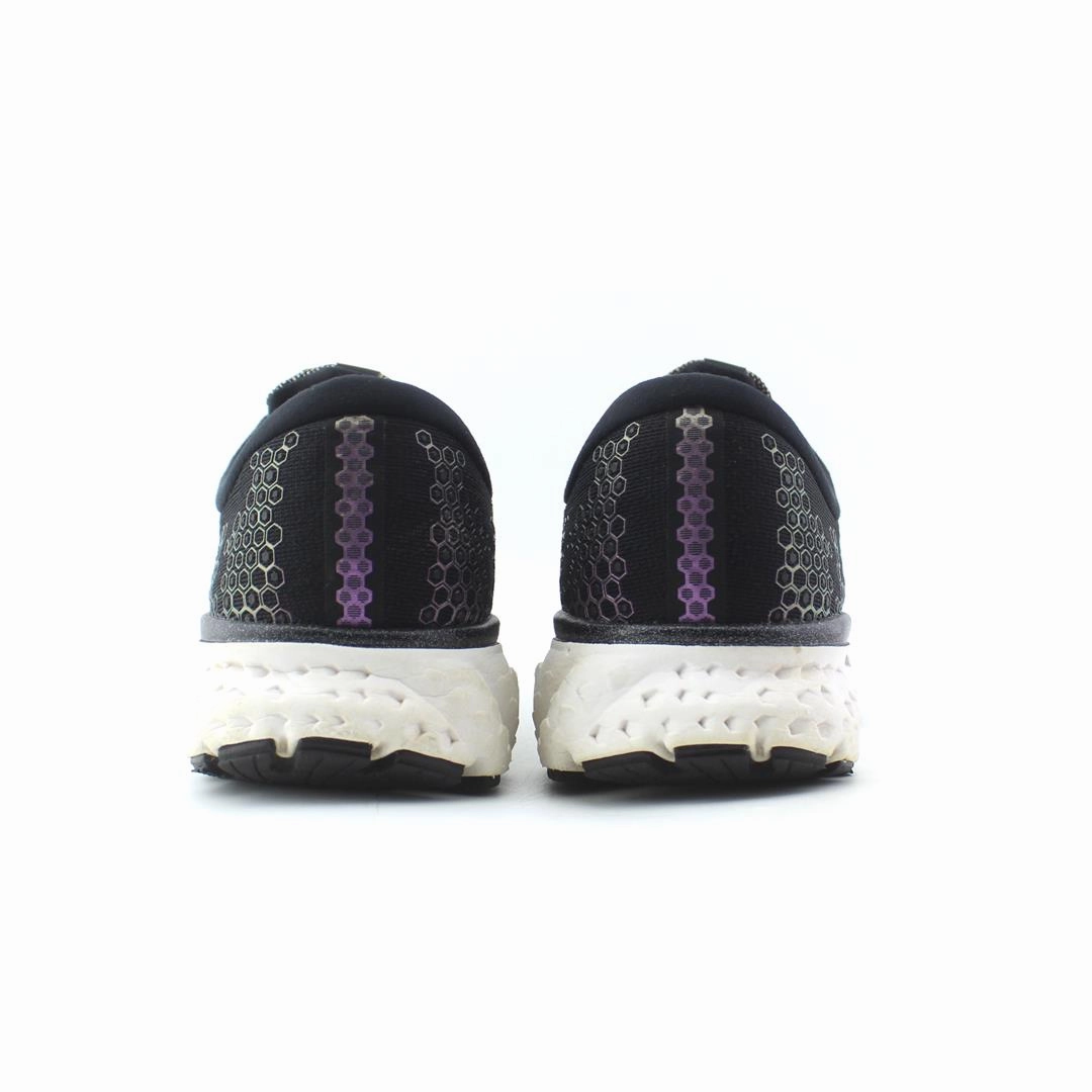 BROOKS GLYCERIN 17 Brooks running footwear shots