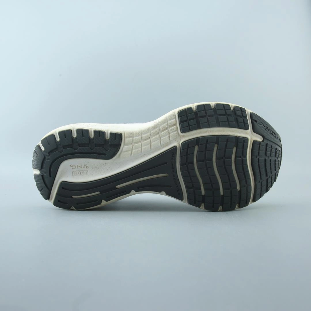 BROOKS GLYCERIN 19 Brooks trainer design images