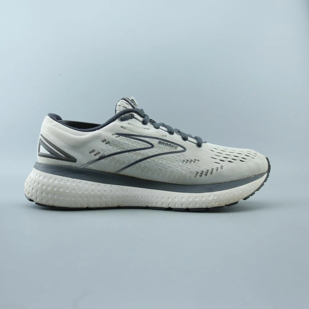 BROOKS GLYCERIN 19 Brooks trainer design images