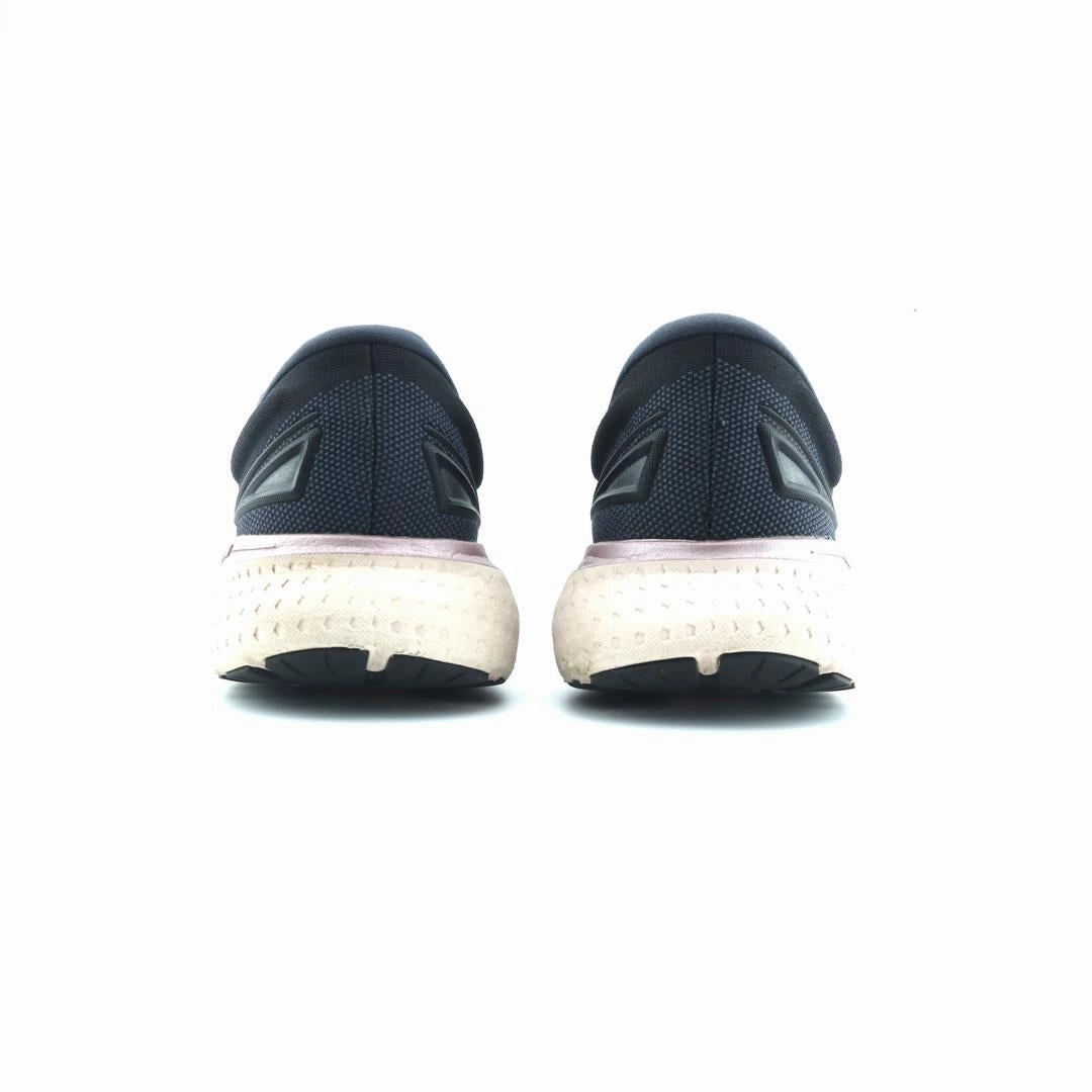 BROOKS GLYCERIN 19 performance running shoe visuals