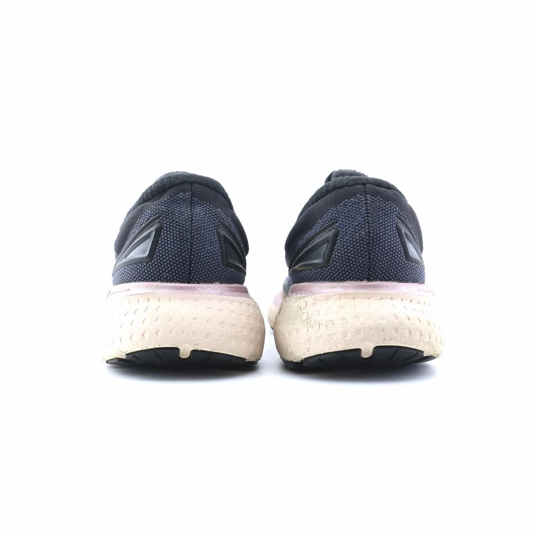 BROOKS GLYCERIN 19 performance running shoe visuals