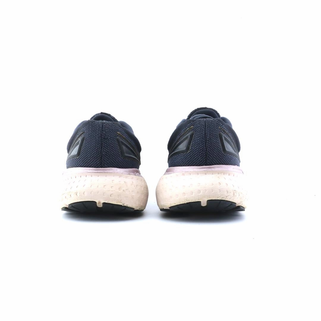 BROOKS GLYCERIN 19 performance running shoe visuals