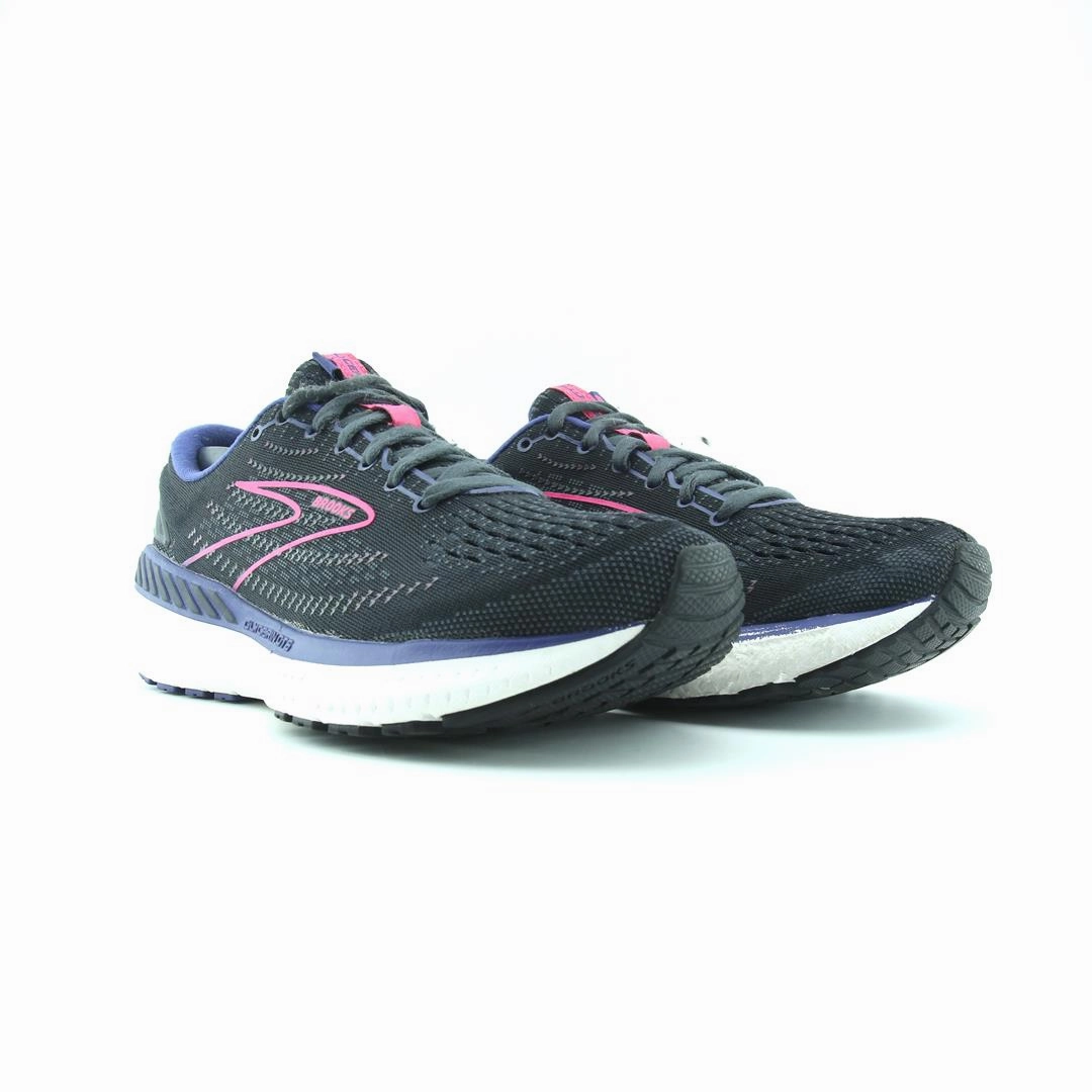BROOKS GLYCERIN GTS 19 Brooks trainer design images