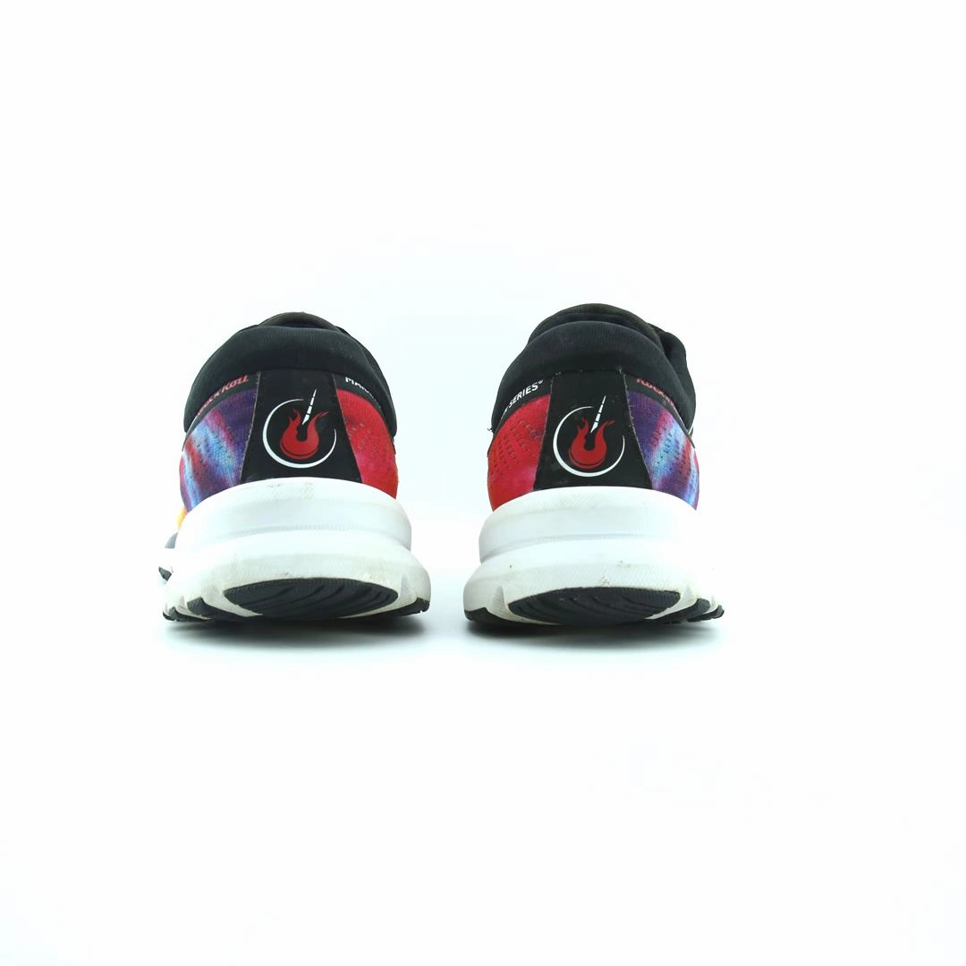 BROOKS LAUNCH 5 Brooks trainer design images