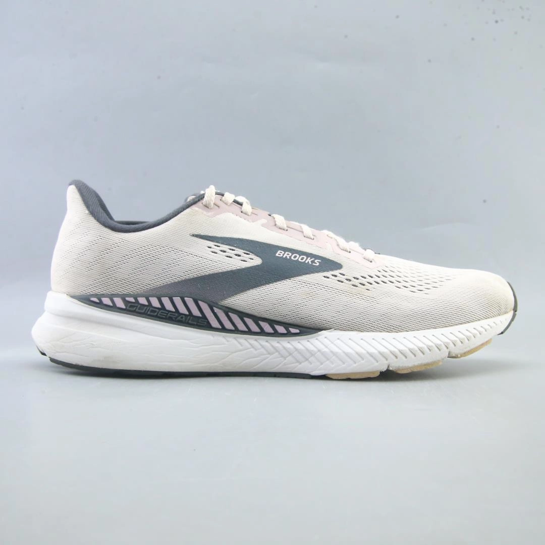 BROOKS LAUNCH GTS 8 athletic Brooks shoe snapshots