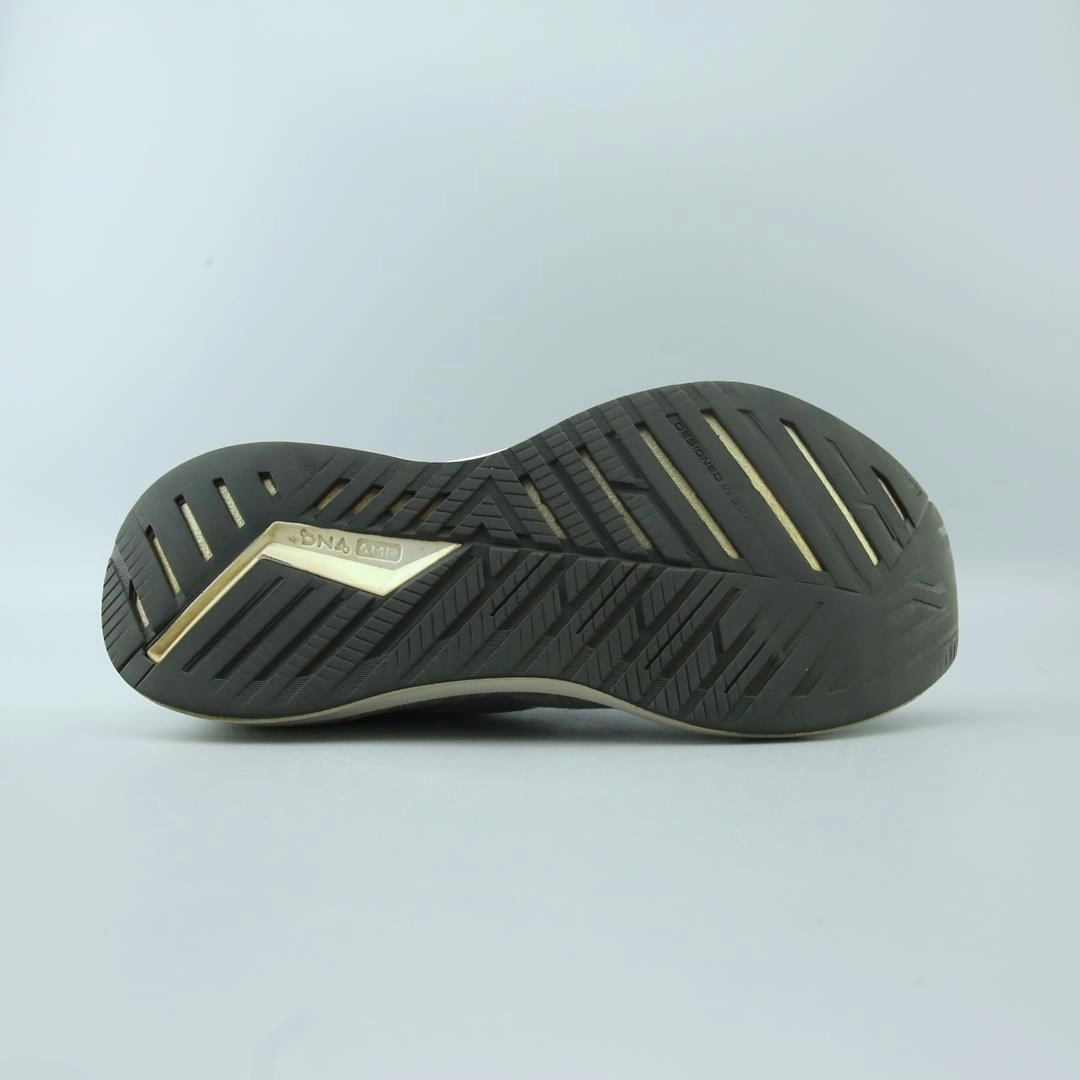 BROOKS LEVITATE 3.0 performance running shoe visuals