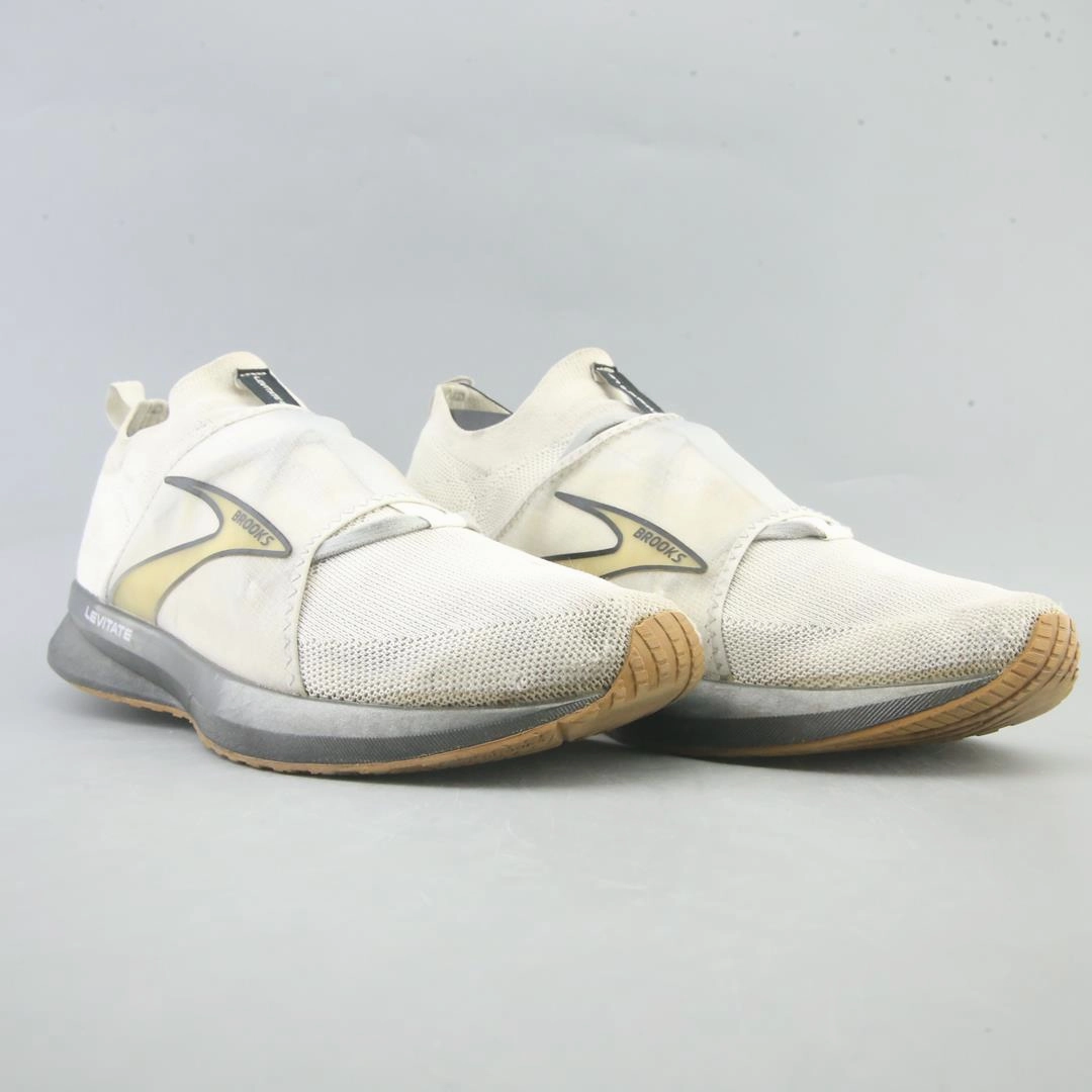 BROOKS  LEVITATE 4 LE athletic Brooks shoe snapshots