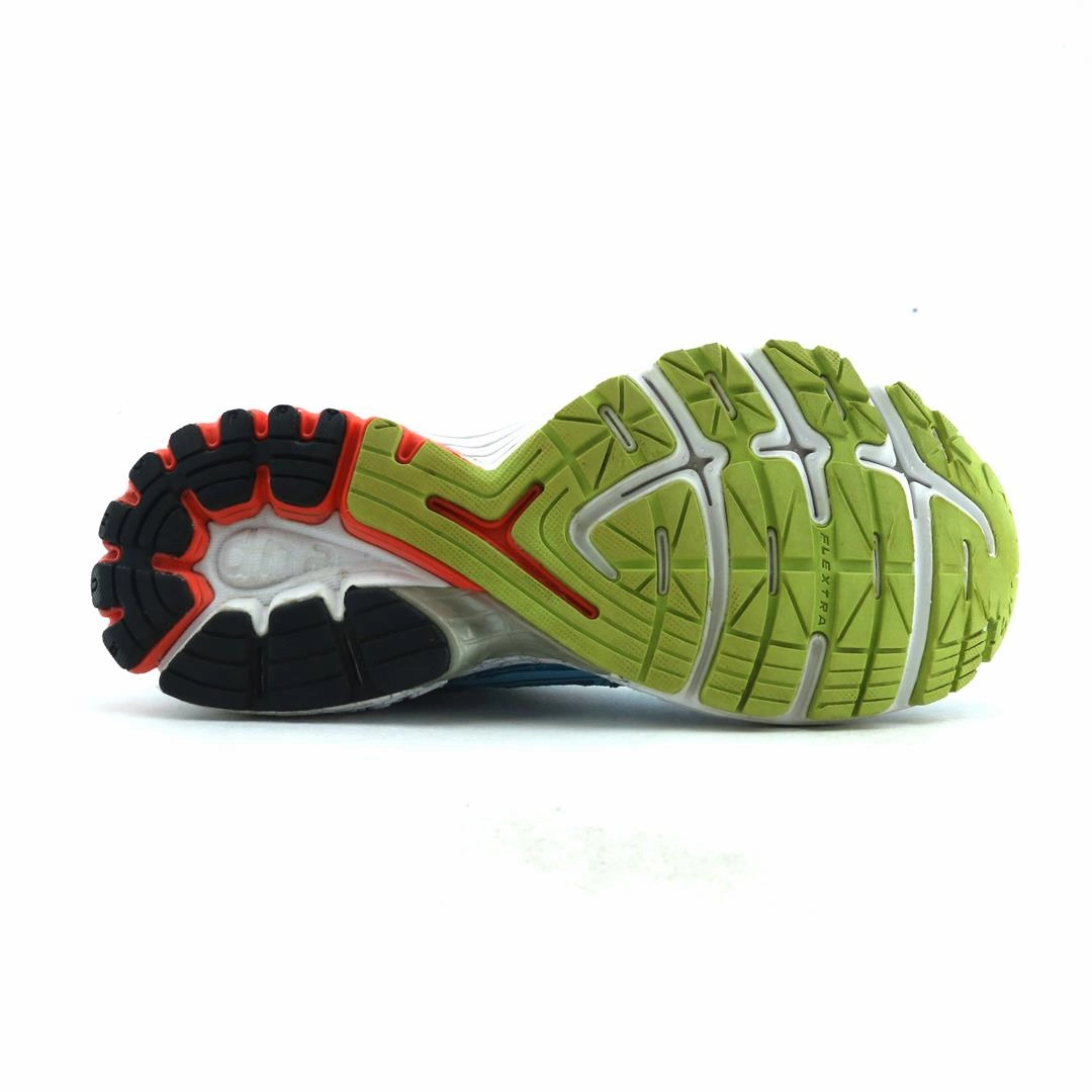 BROOKS RAVENNA 5 performance running shoe visuals