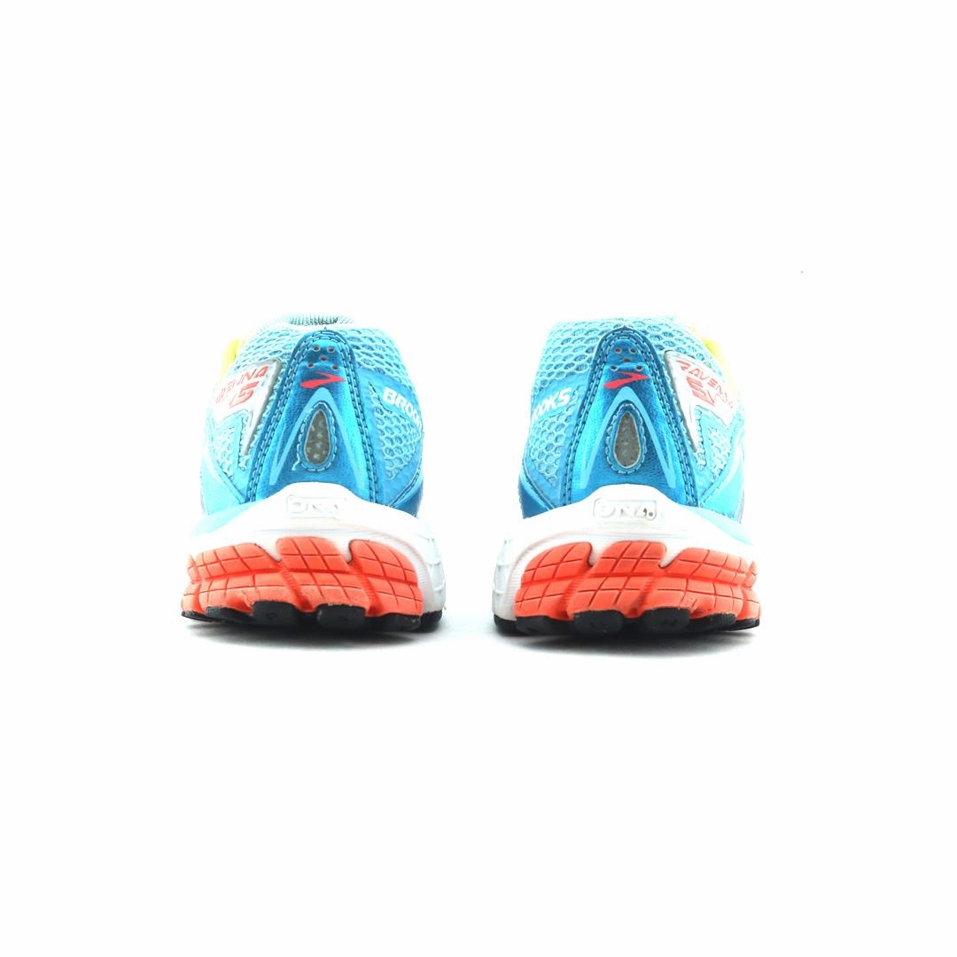 BROOKS RAVENNA 5 performance running shoe visuals