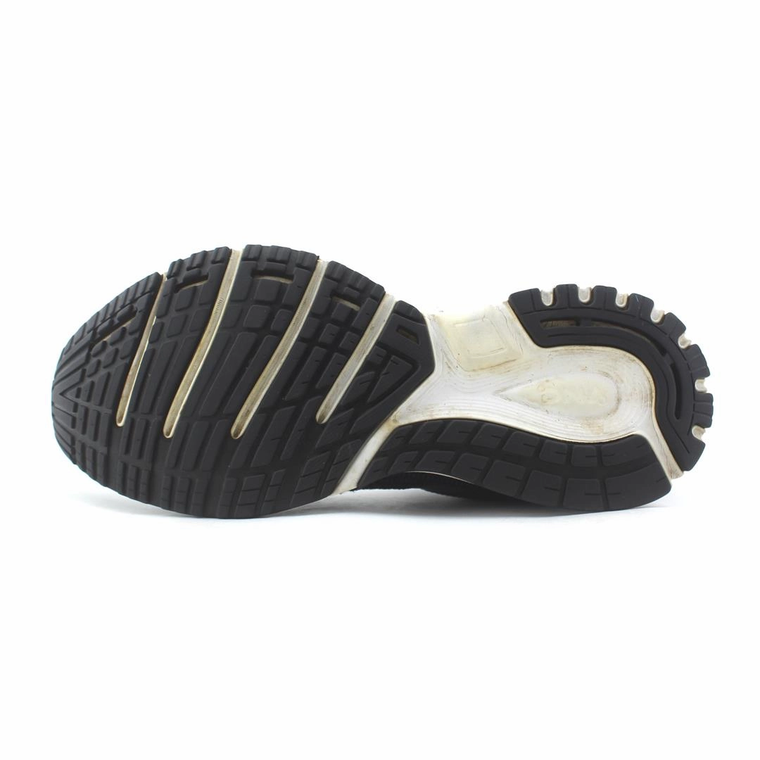 BROOKS REVEL 2 Brooks running footwear shots