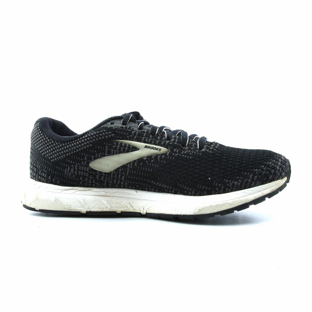 BROOKS REVEL 3 athletic Brooks shoe snapshots