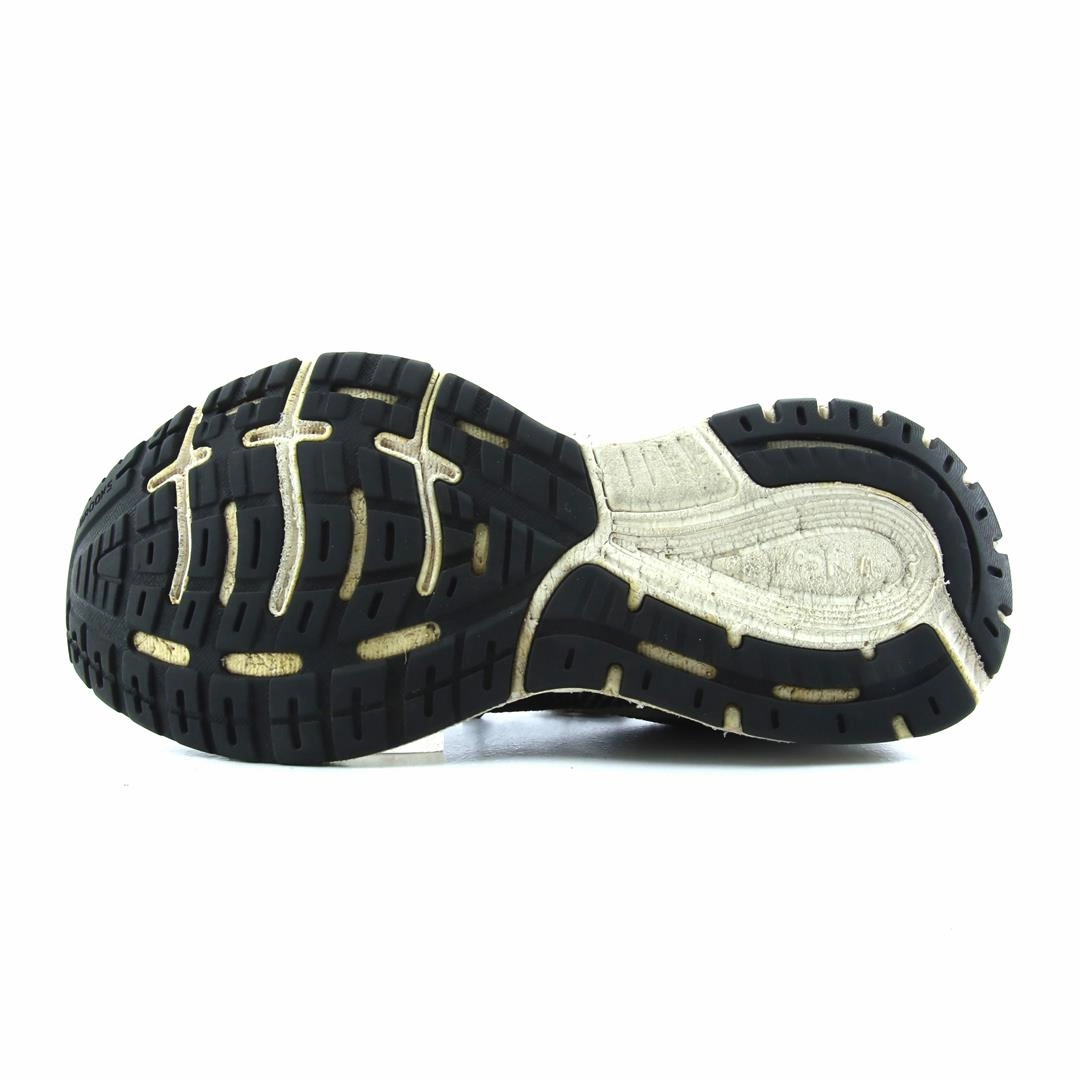 BROOKS REVEL 3 athletic Brooks shoe snapshots