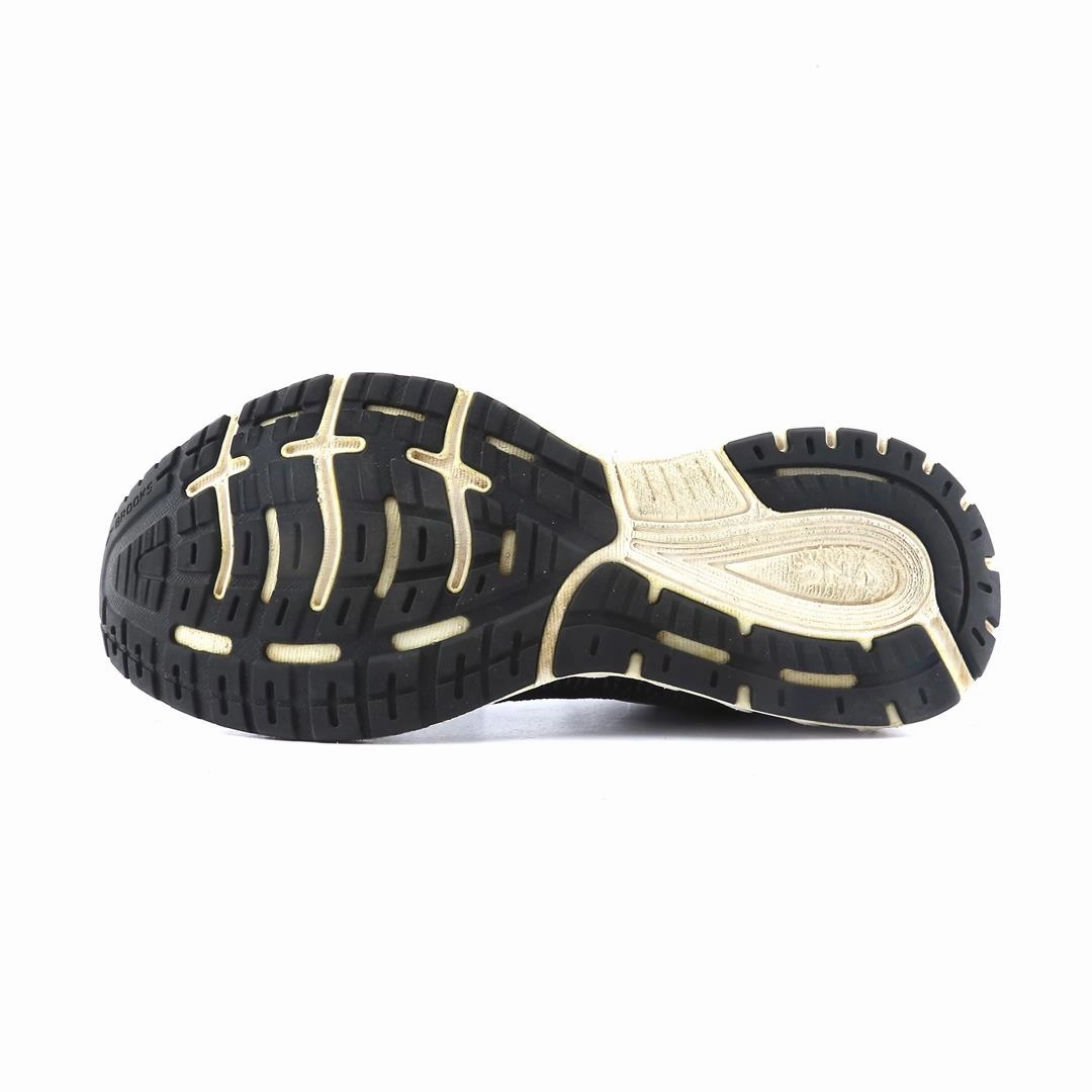 BROOKS REVEL 3 Brooks trainer design images